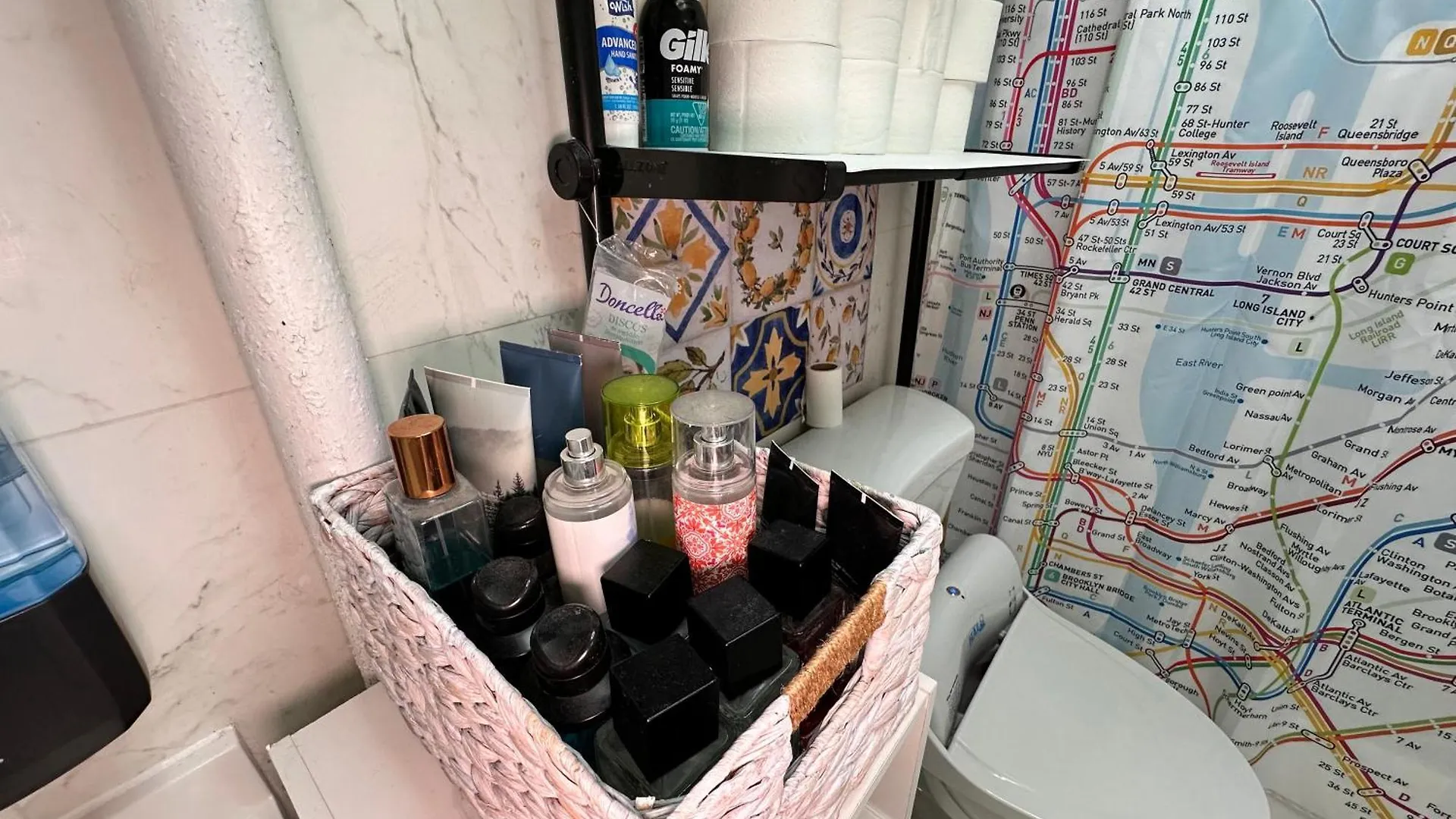 Apartment Tropical Comfort Room In Harlem Cozy Stay With Snacks & Style New York United States